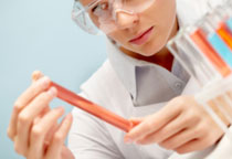 康王?酮康唑洗劑入圍“2024-2025年度家庭常備藥上榜品牌”